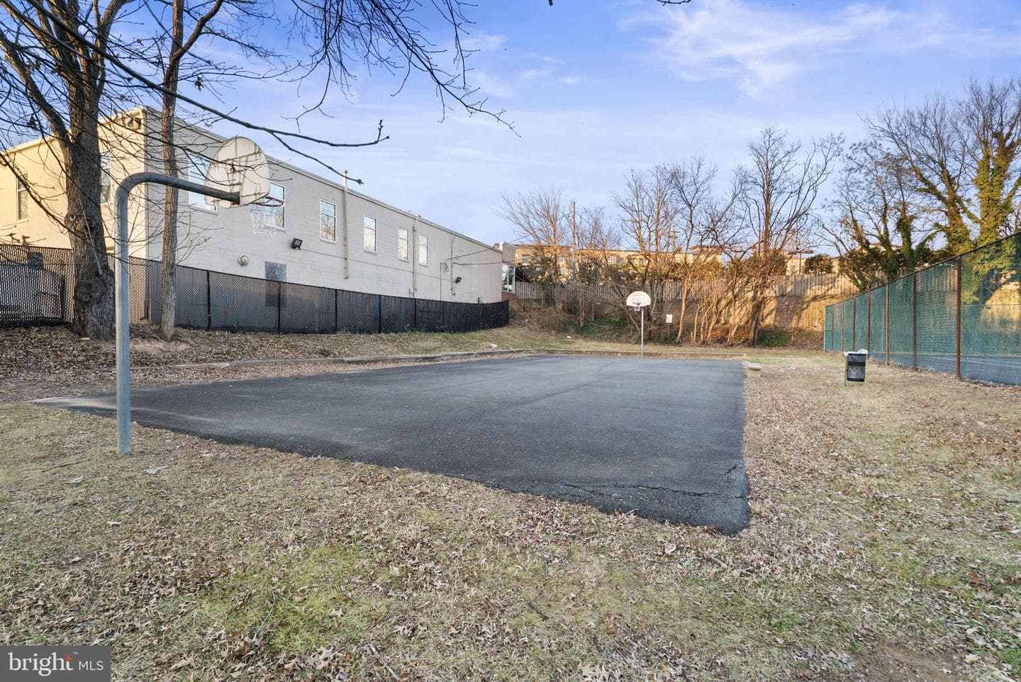 9453 Fairfax Boulevard #104 photo 29