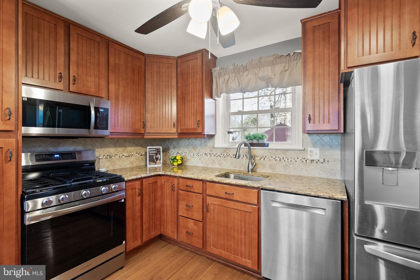 10228 Shiloh Street photo 17