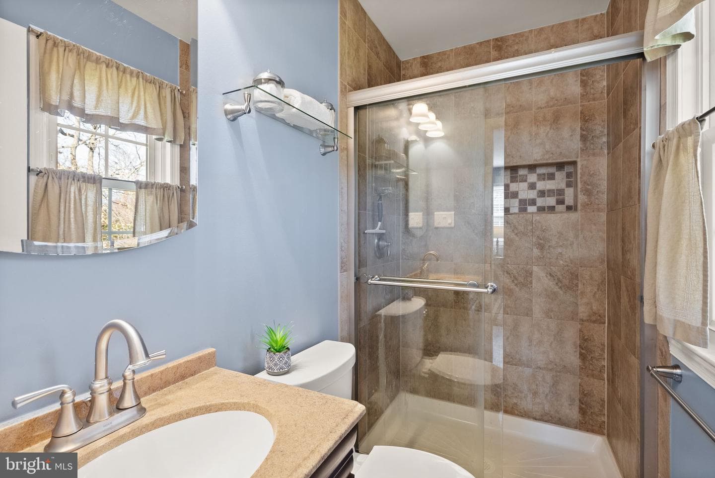10228 Shiloh Street photo 30