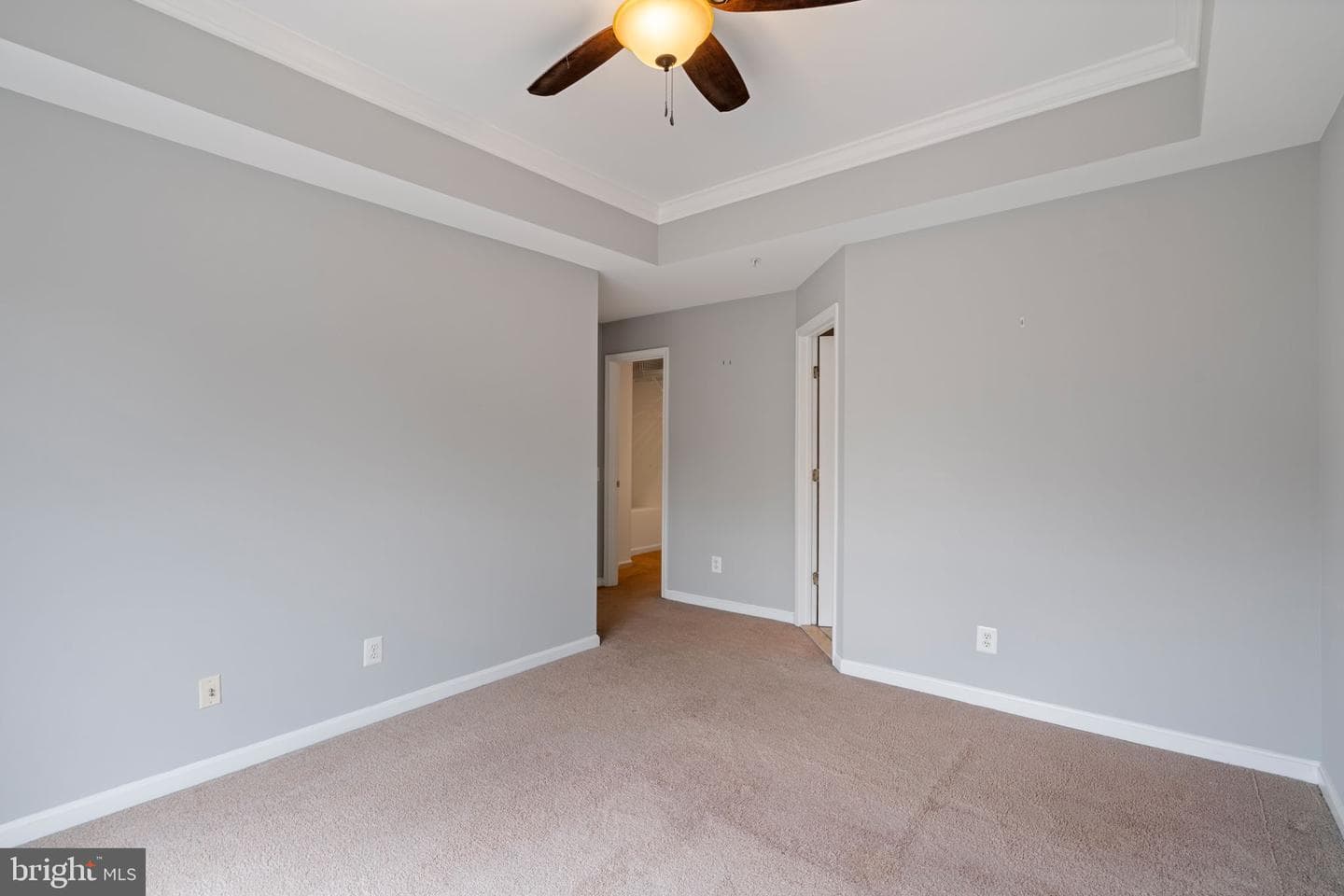 4105 Oxford Lane #302 photo 15