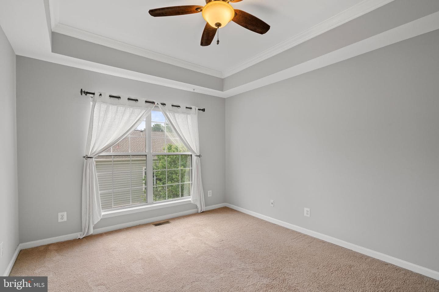 4105 Oxford Lane #302 photo 16
