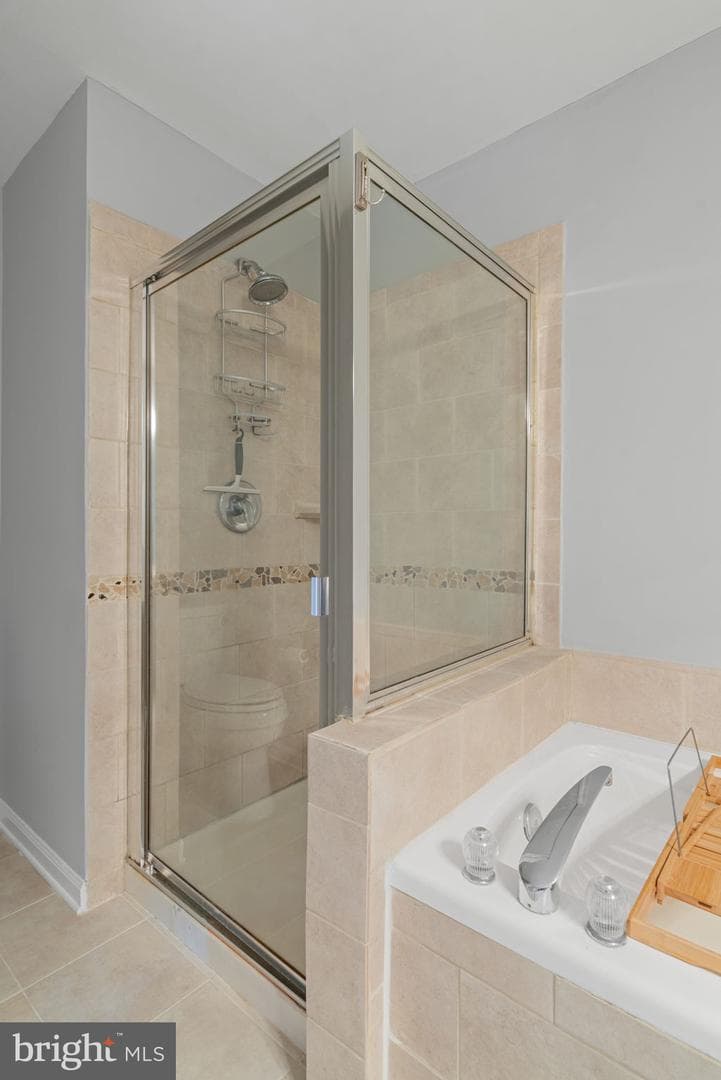4105 Oxford Lane #302 photo 18