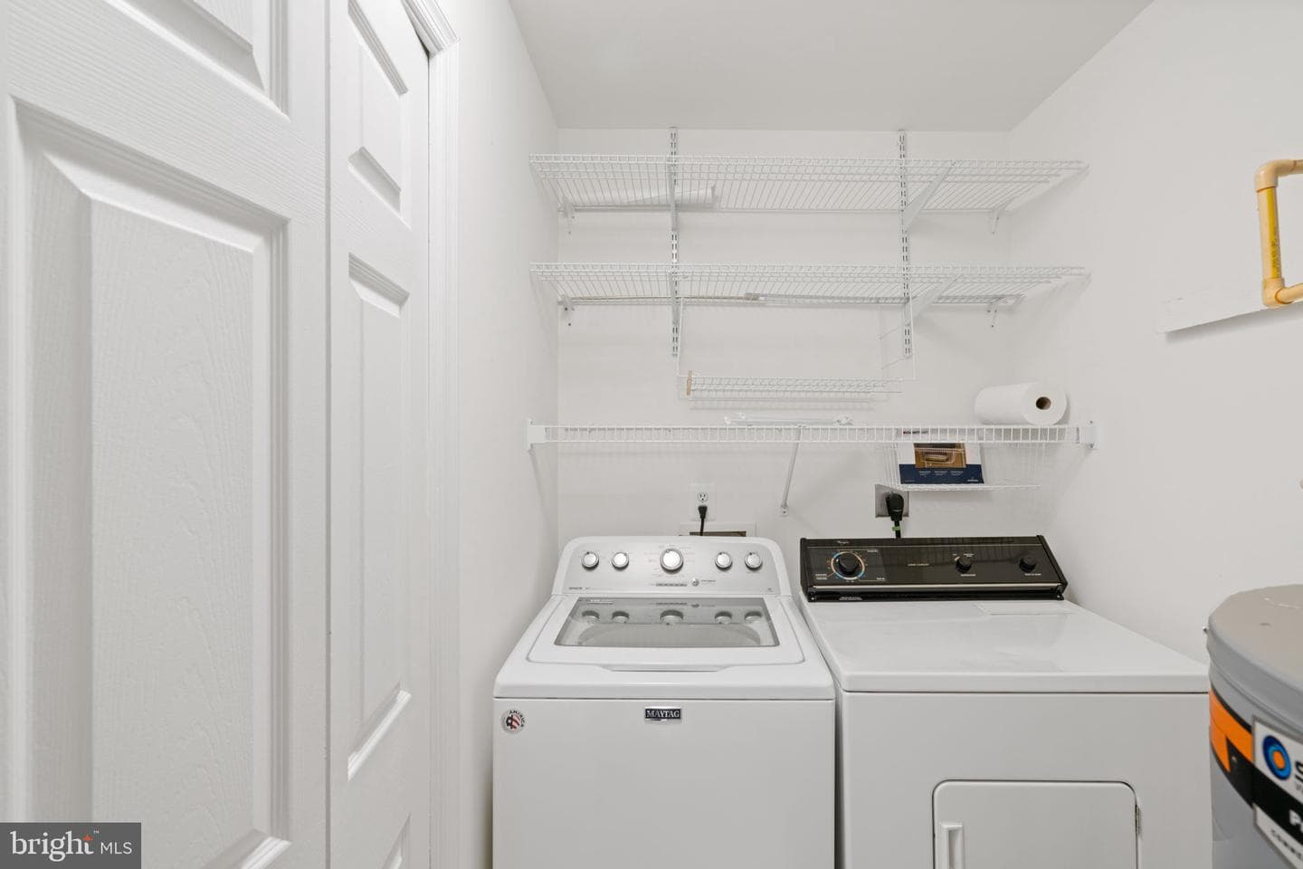 4105 Oxford Lane #302 photo 27