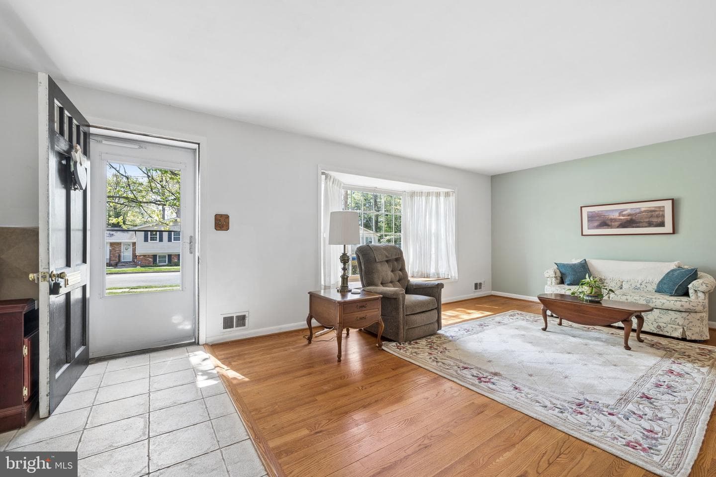 9906 Colony Road photo 5