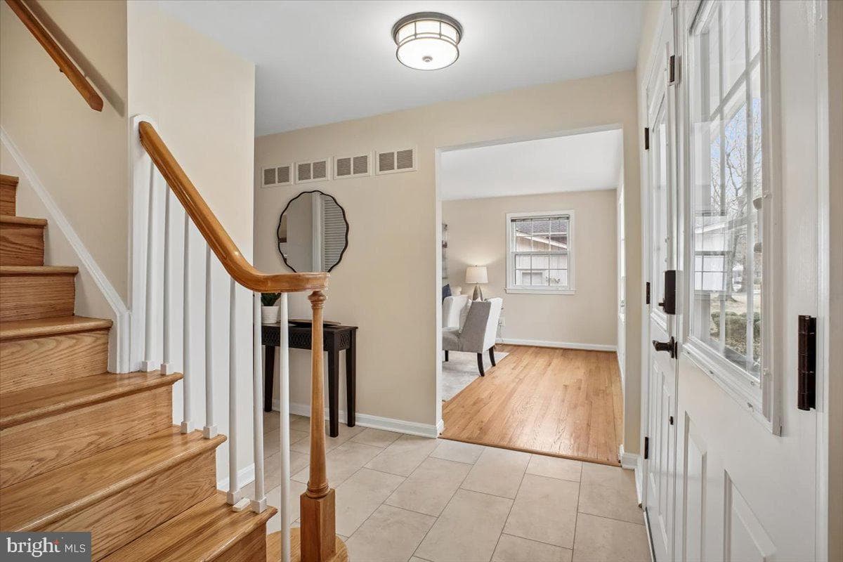 10113 Cardinal Road photo 4