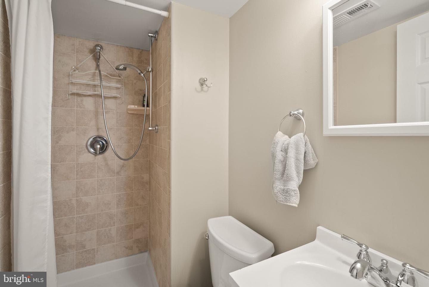 4027 Maple Street photo 45
