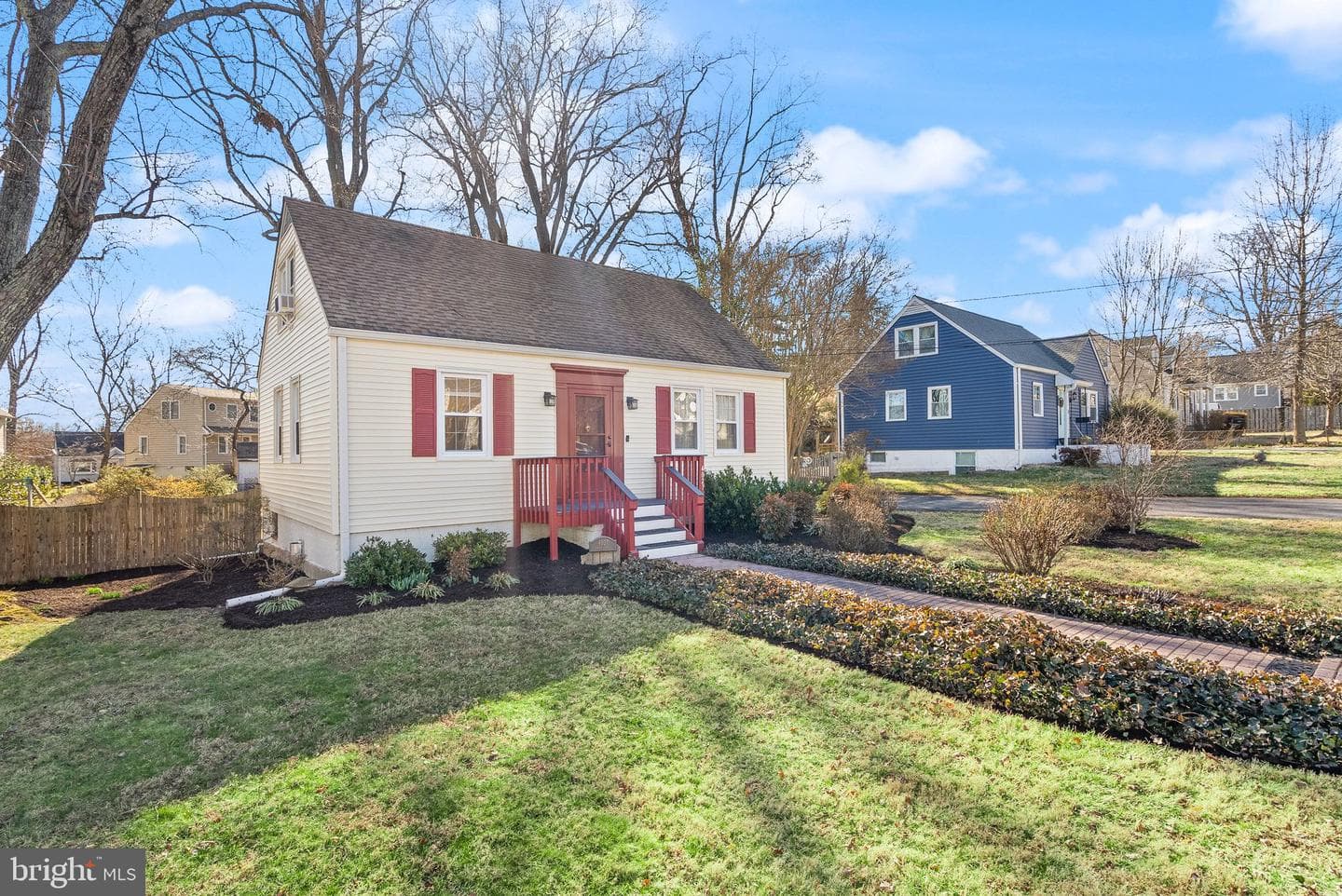 4027 Maple Street photo 5