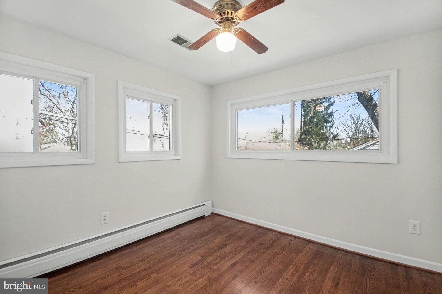 10807 Maple Street photo 11