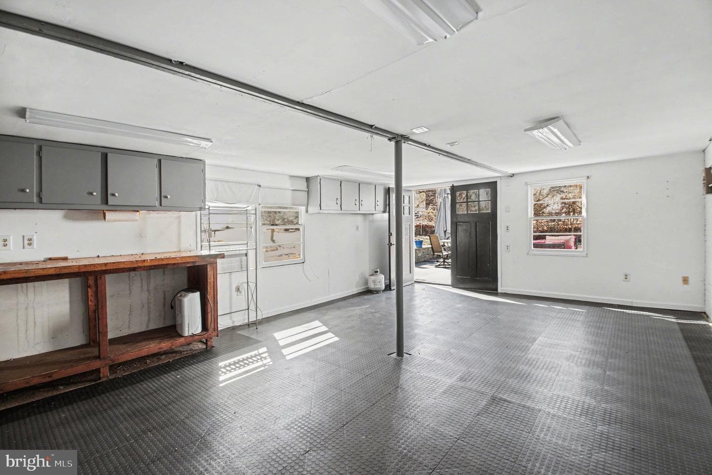 10807 Maple Street photo 25