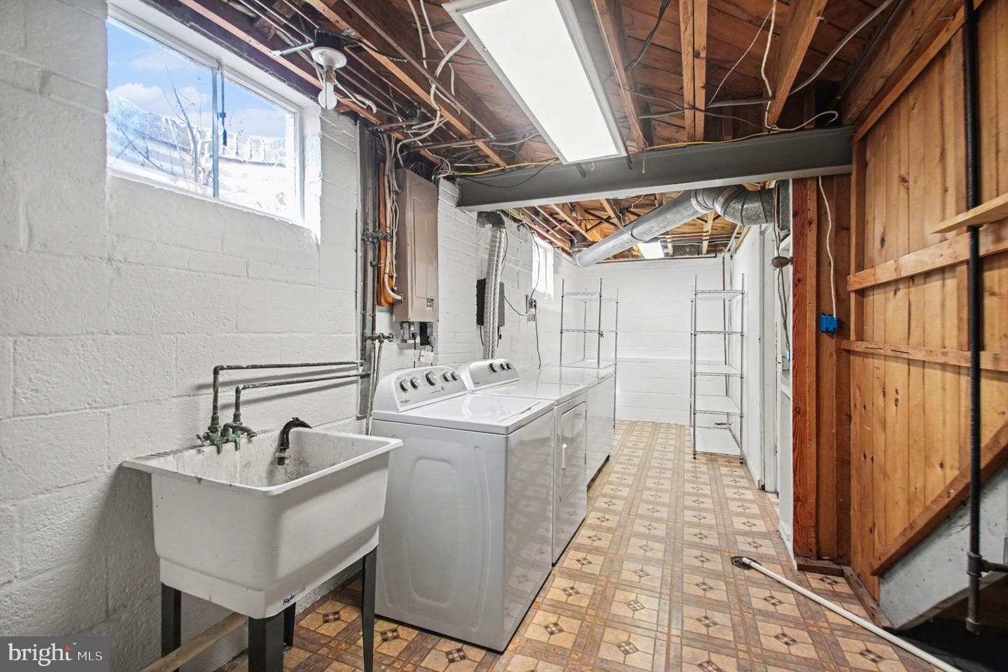 10807 Maple Street photo 28