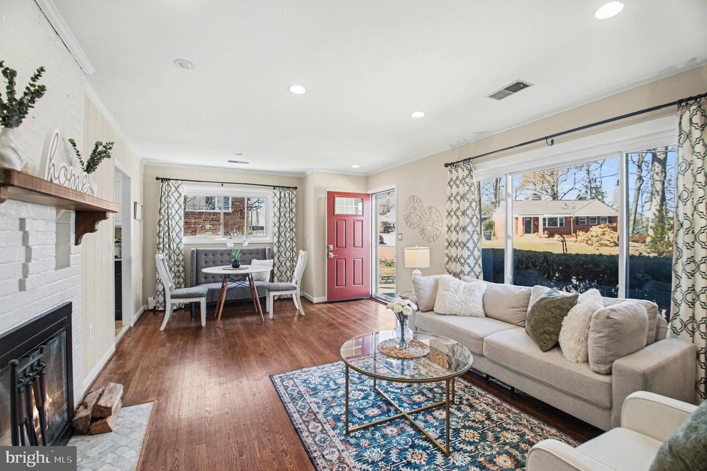 10807 Maple Street photo 3