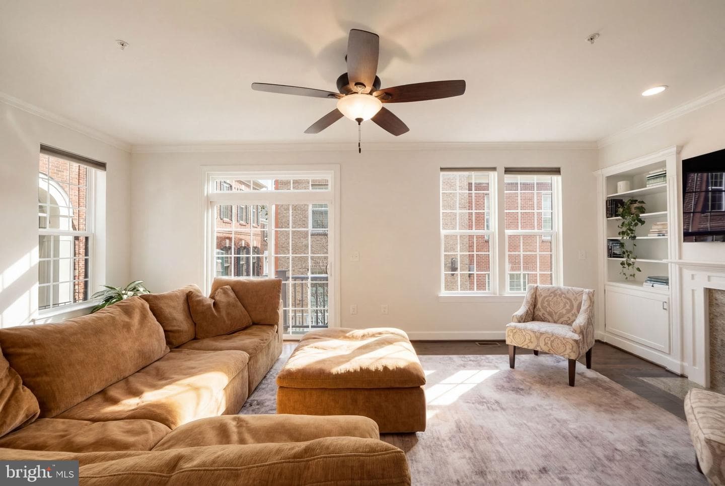 4090 Glendale Way photo 15