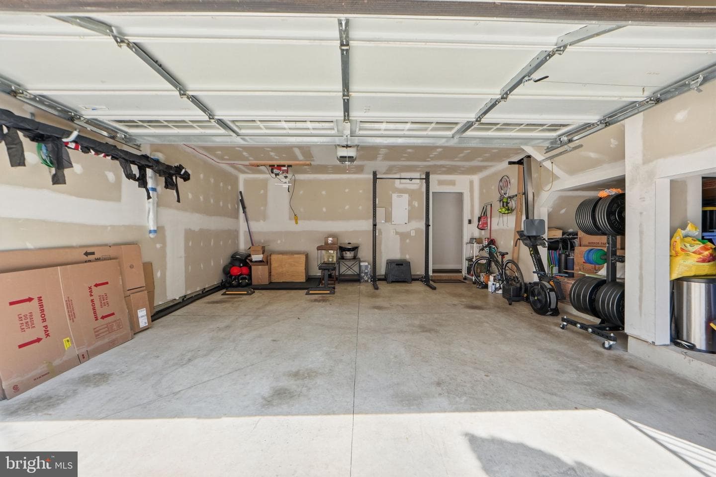 4090 Glendale Way photo 34