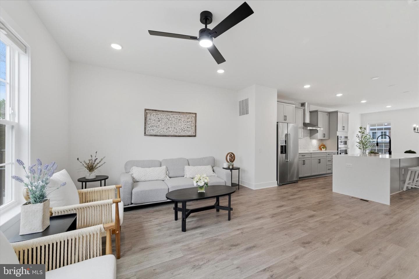 10820 Willow Terrace photo 11
