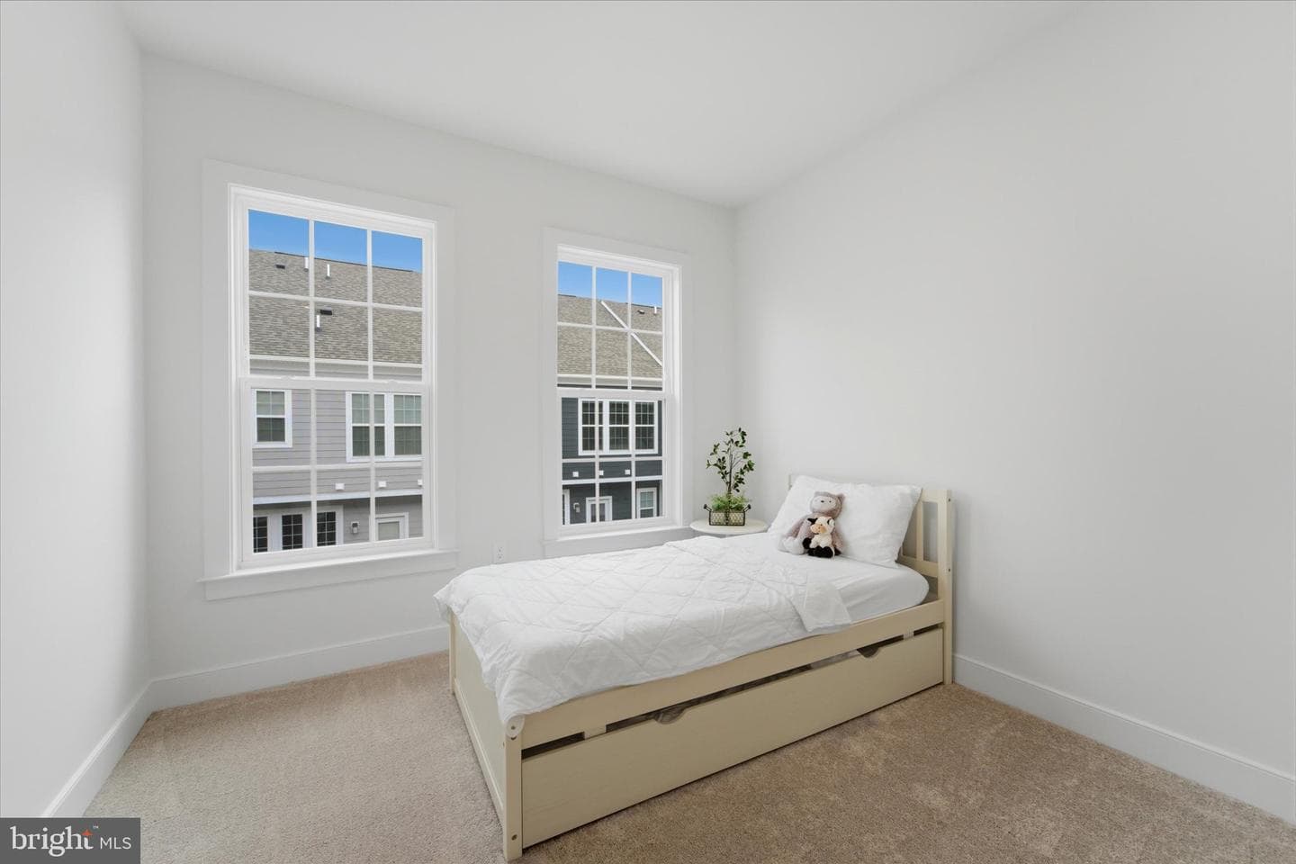 10820 Willow Terrace photo 24