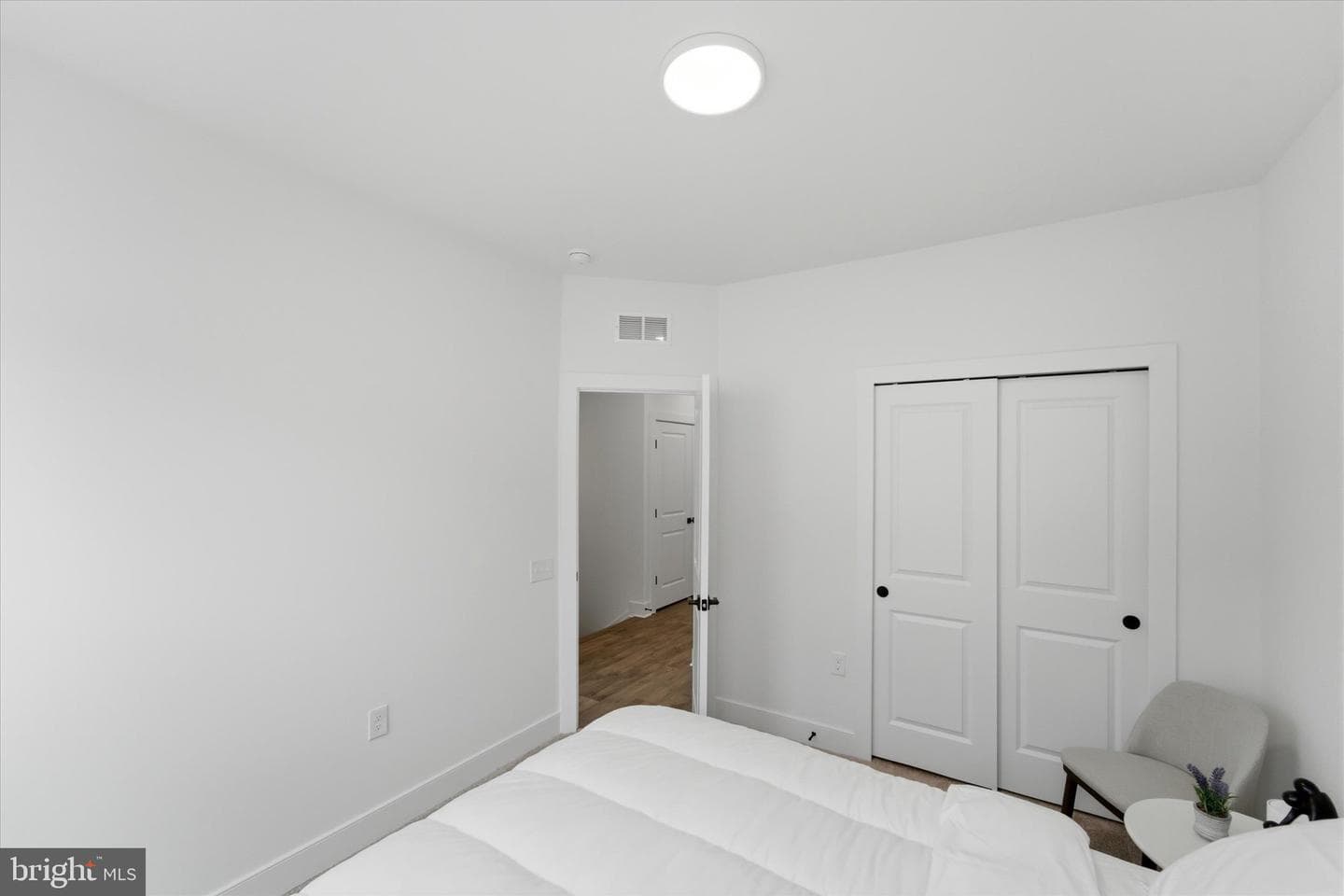 10820 Willow Terrace photo 28