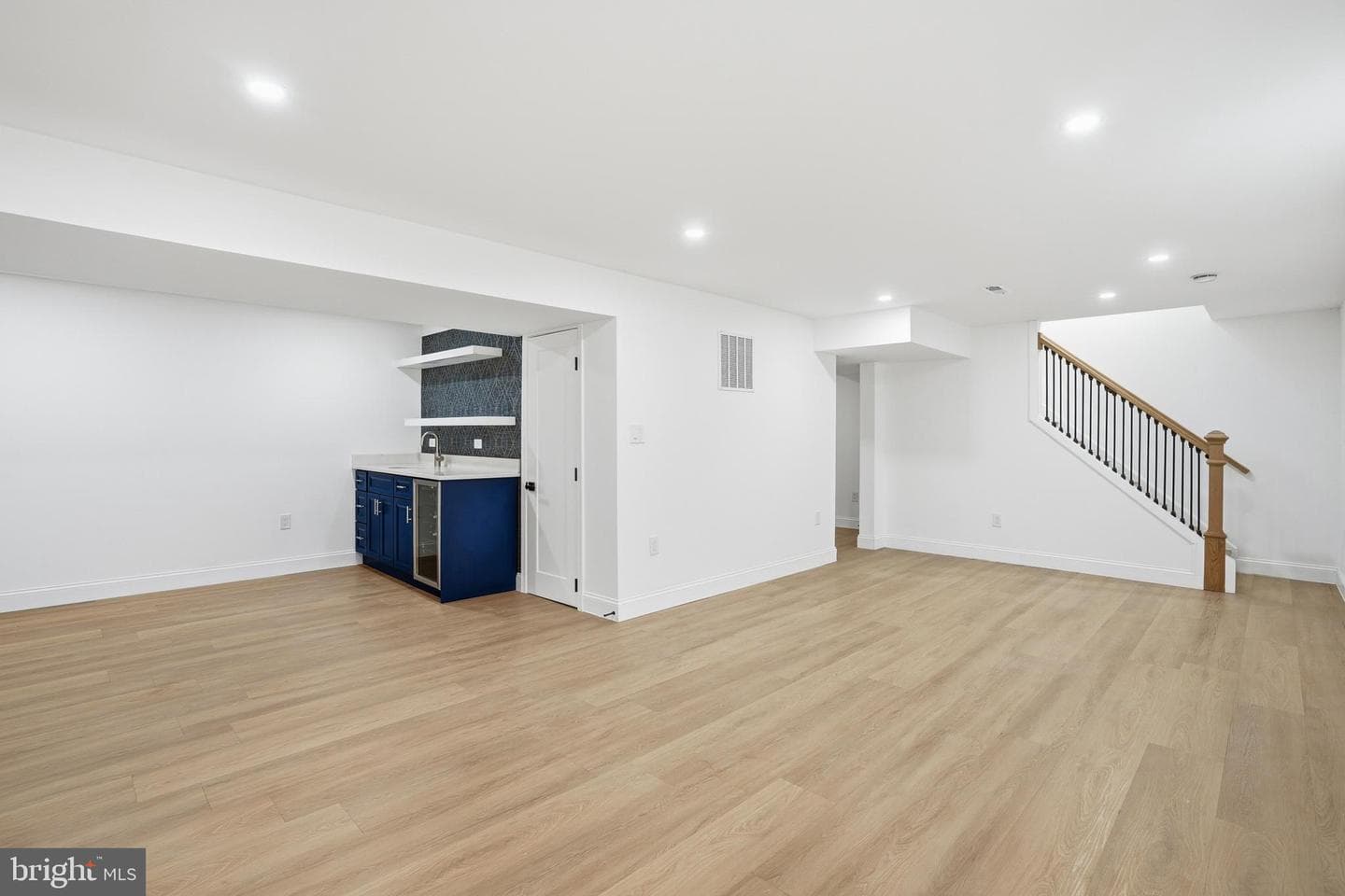 10704 Howerton Avenue photo 18