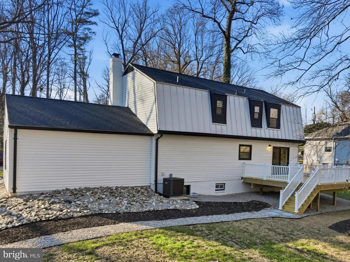 10704 Howerton Avenue photo 28