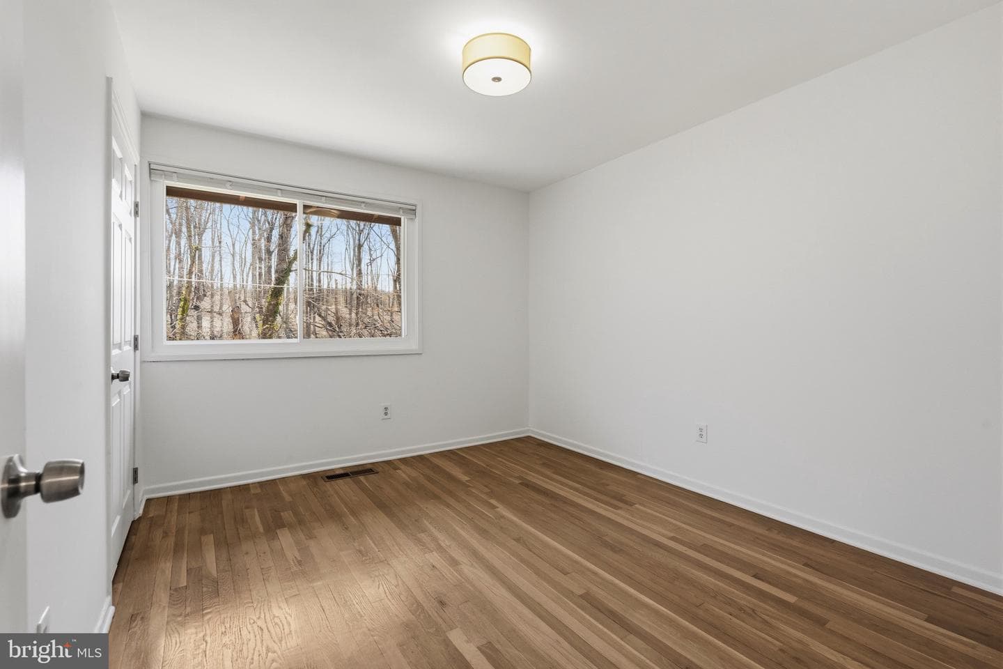 10009 Fair Woods Drive photo 16