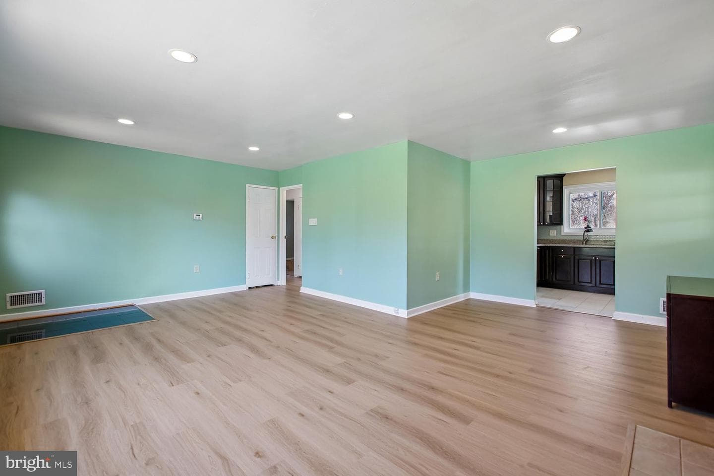 3610 Parklane Road photo 26