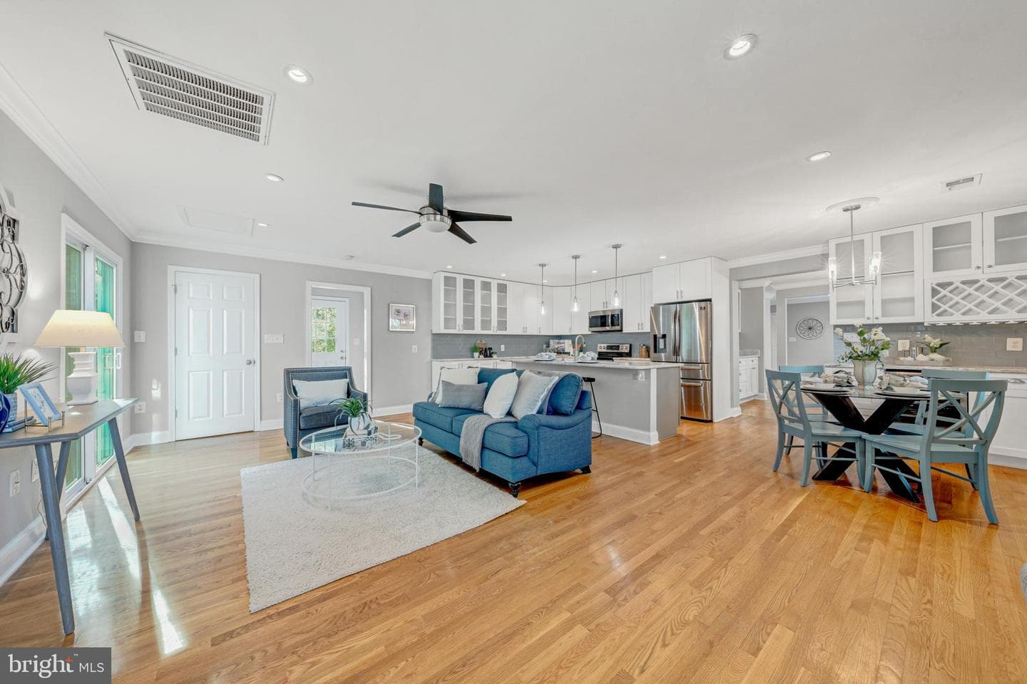 10817 Scott Drive photo 13