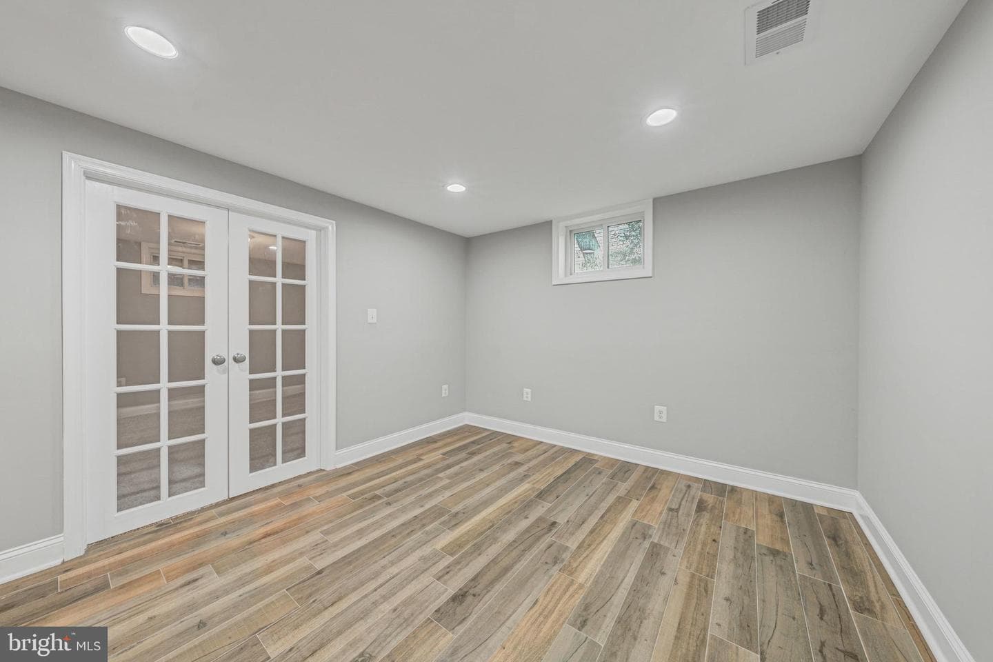 10817 Scott Drive photo 37