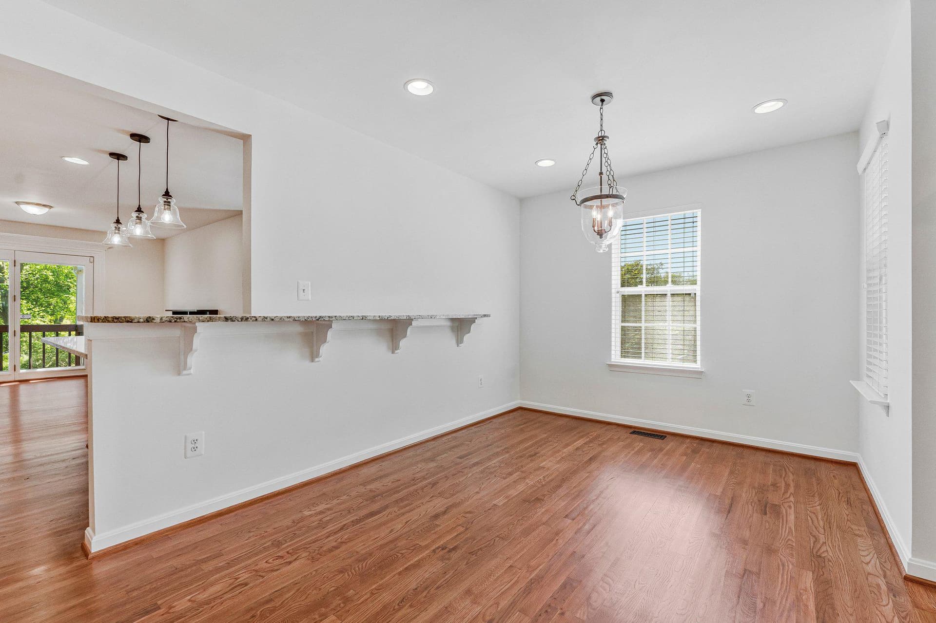 3683 Blenheim Boulevard photo 16