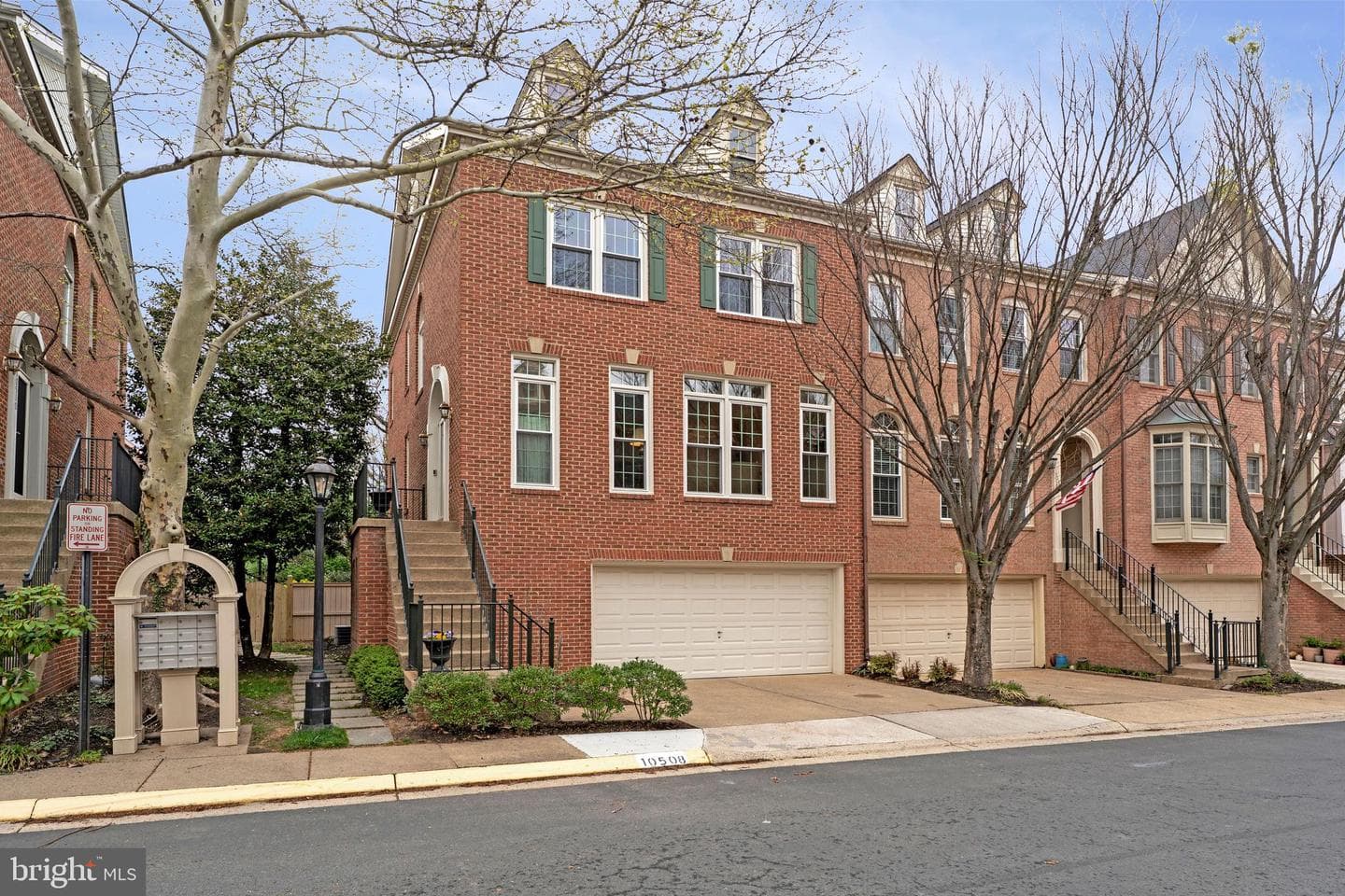 10508 James Wren Way photo 1