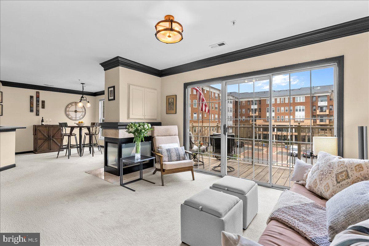 10337 Sager Avenue #304 photo 13