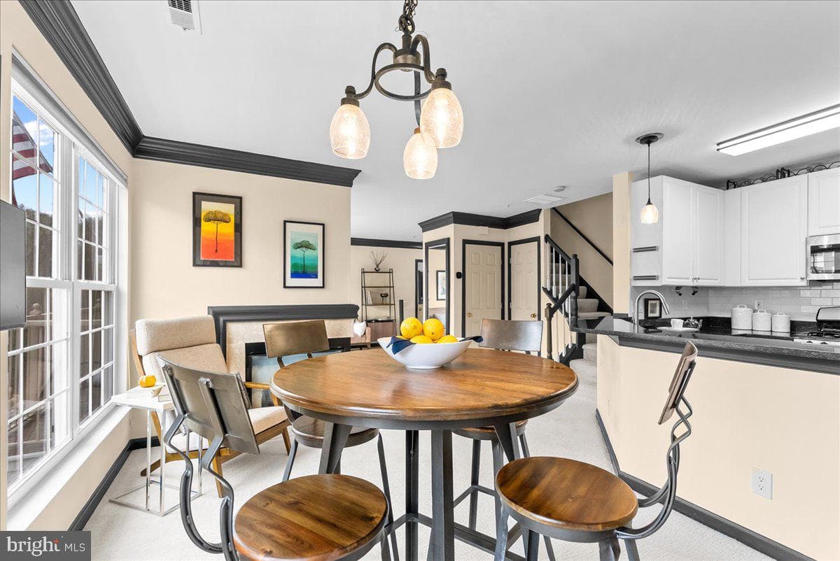 10337 Sager Avenue #304 photo 20