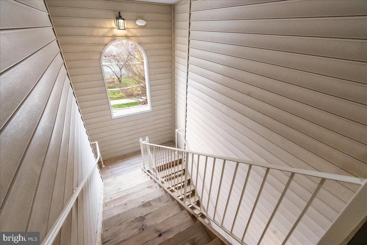 10337 Sager Avenue #304 photo 9
