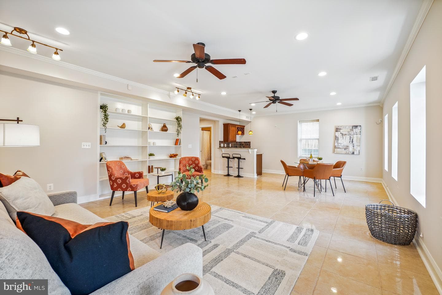 4100 Orchard Drive photo 2