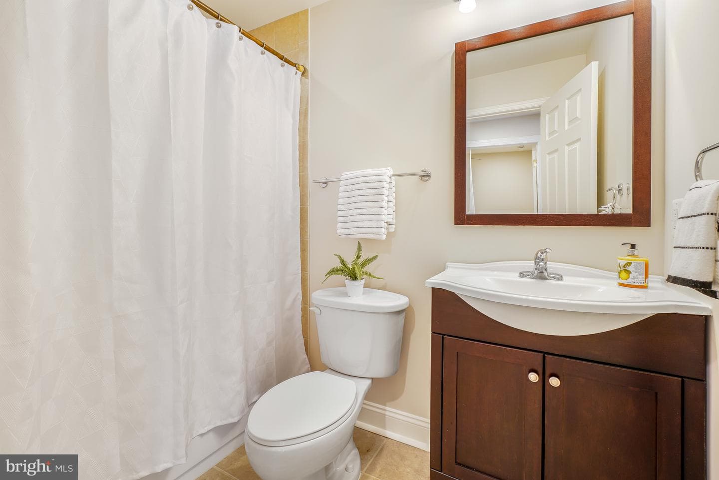 4100 Orchard Drive photo 28