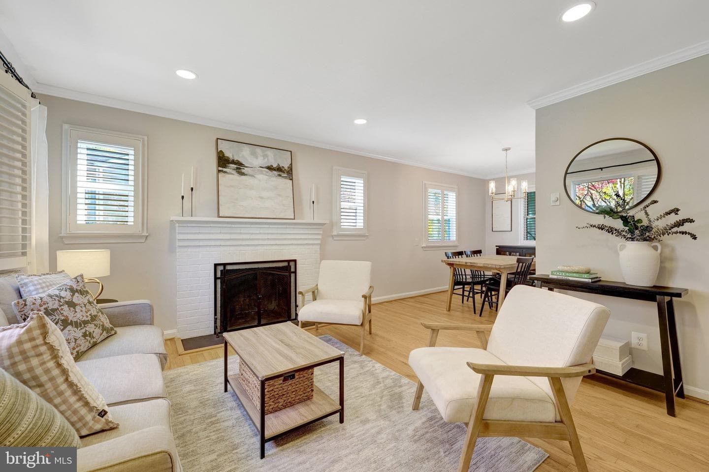 4132 Addison Road photo 9