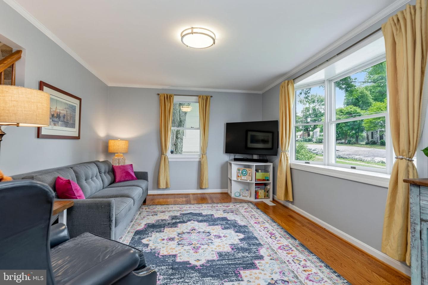 4025 Maple Street photo 3