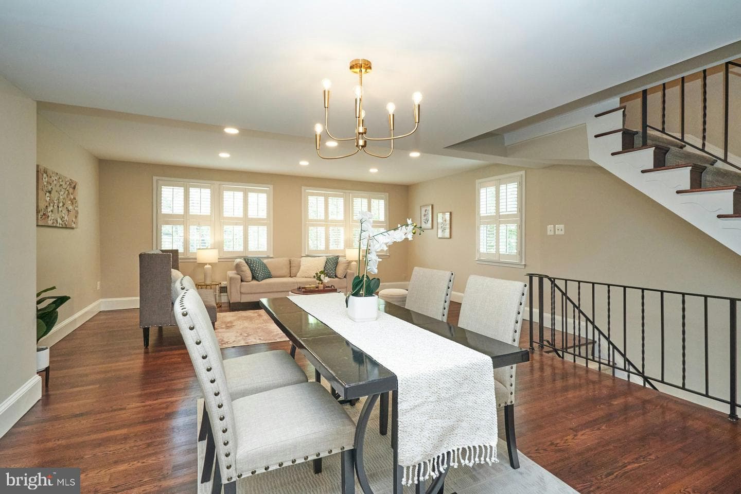 3886 University Drive photo 11