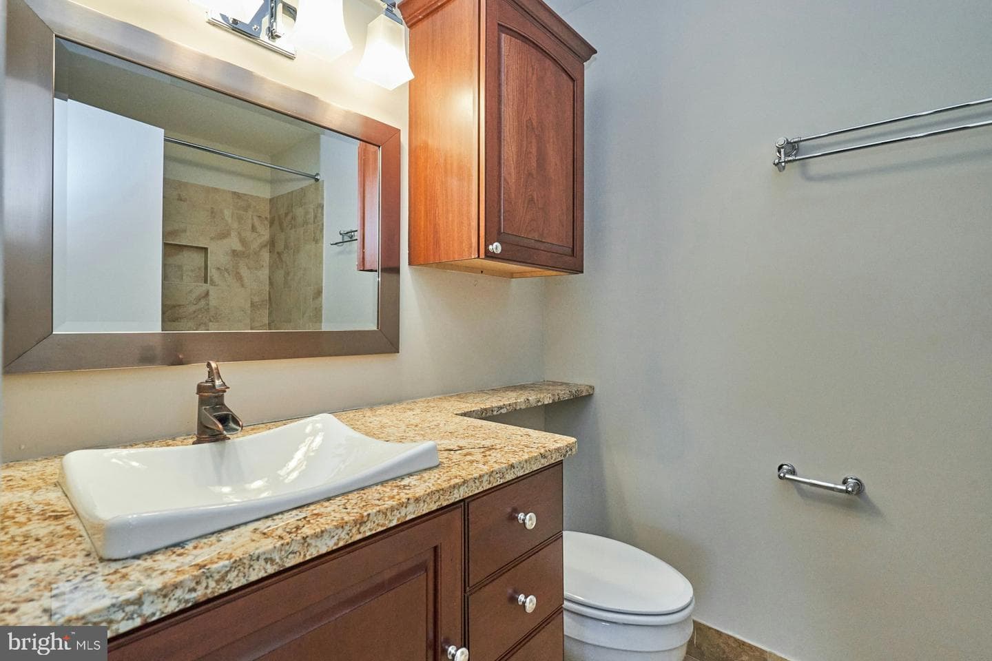 3886 University Drive photo 21