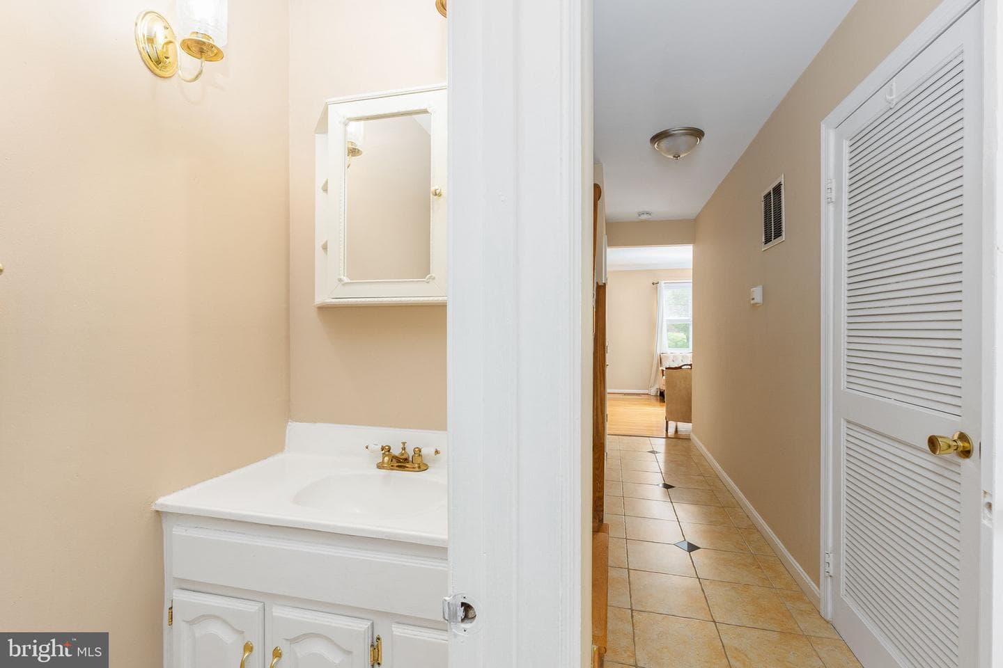10405 Courthouse Drive photo 4