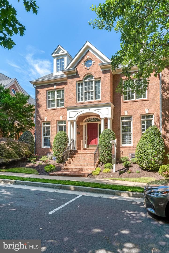 3842 Farrcroft Green photo 14
