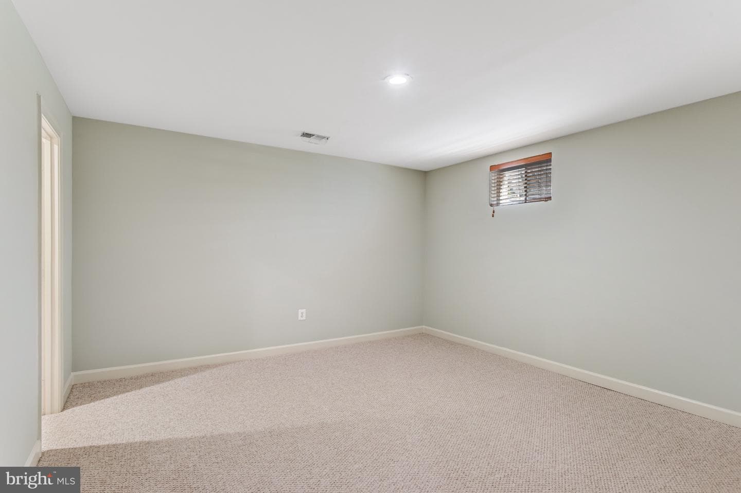 3842 Farrcroft Green photo 33
