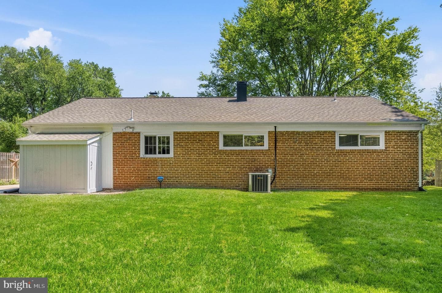 3609 Embassy Lane photo 40