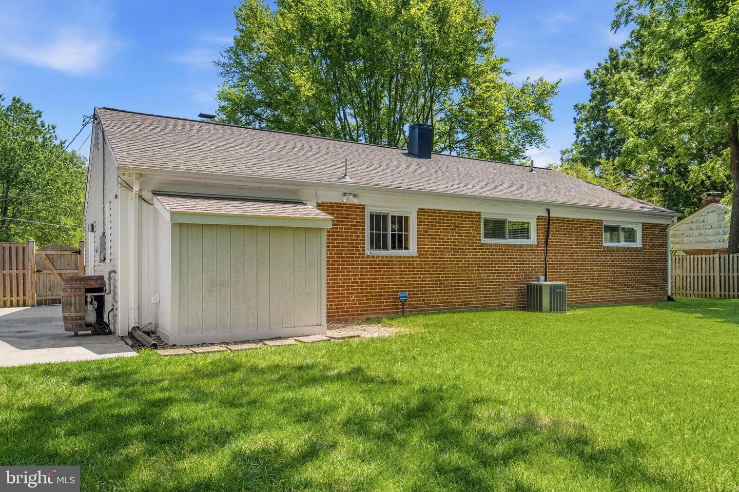 3609 Embassy Lane photo 42