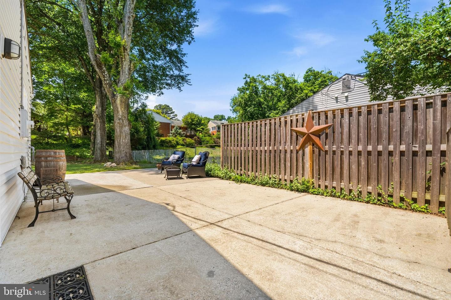 3609 Embassy Lane photo 45