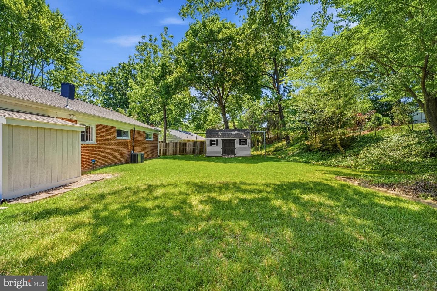3609 Embassy Lane photo 49