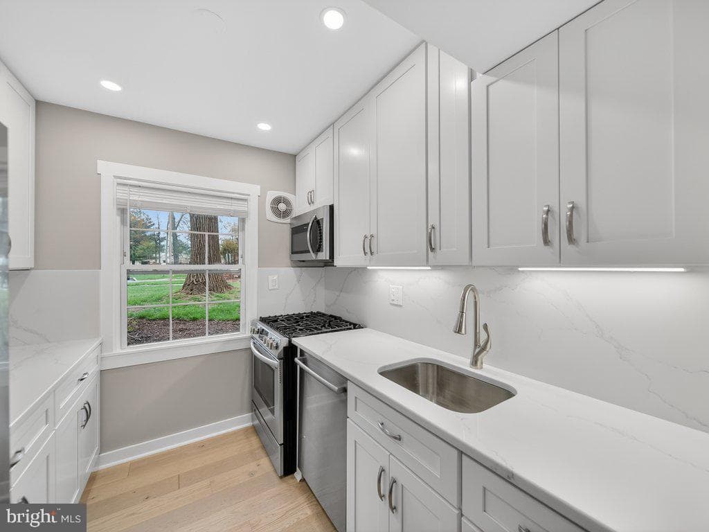 9489 Fairfax Boulevard #101 photo 8