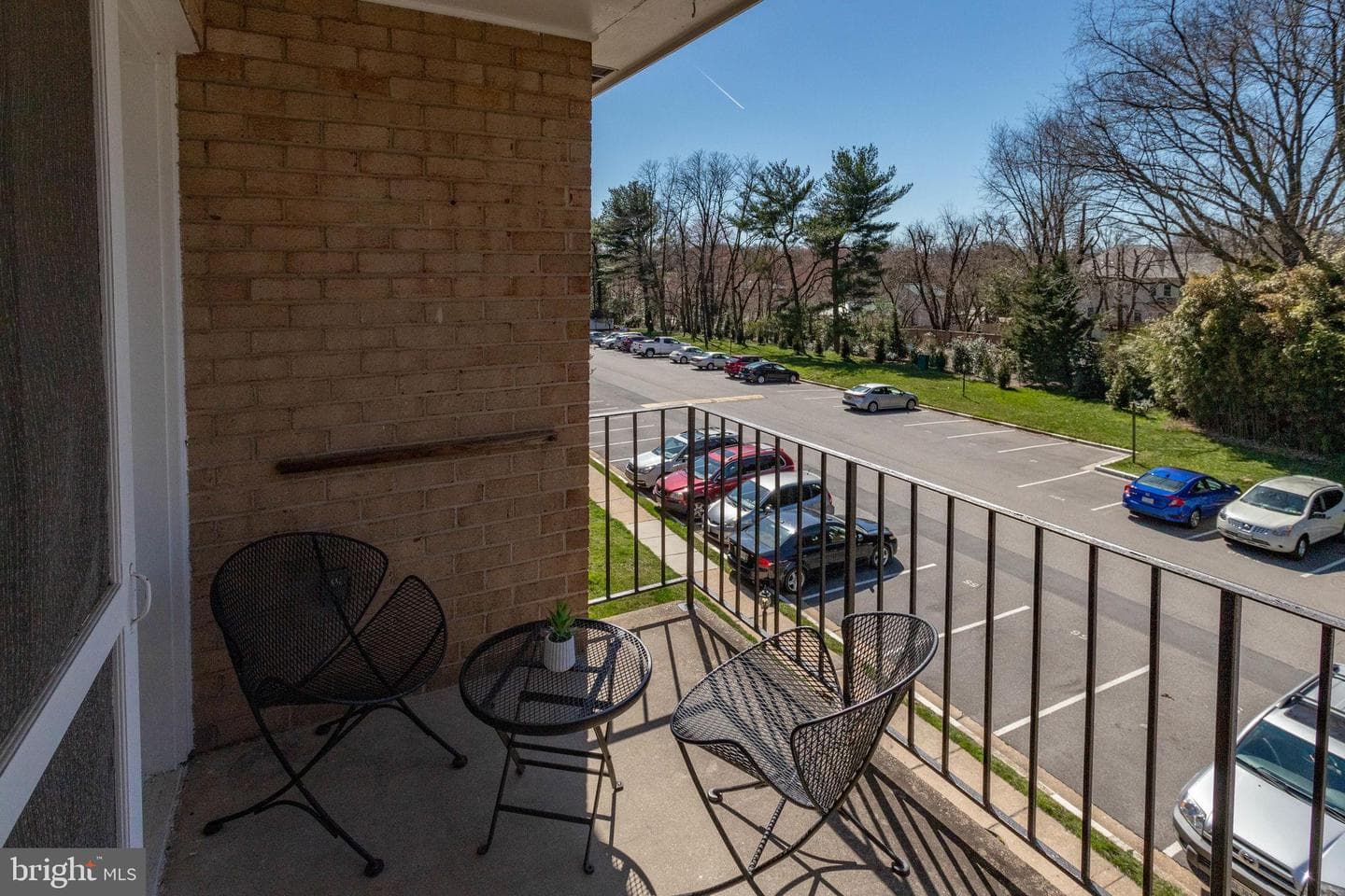 3945 Lyndhurst Drive #301 photo 27