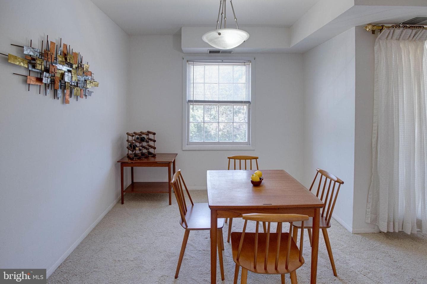 3945 Lyndhurst Drive #301 photo 4