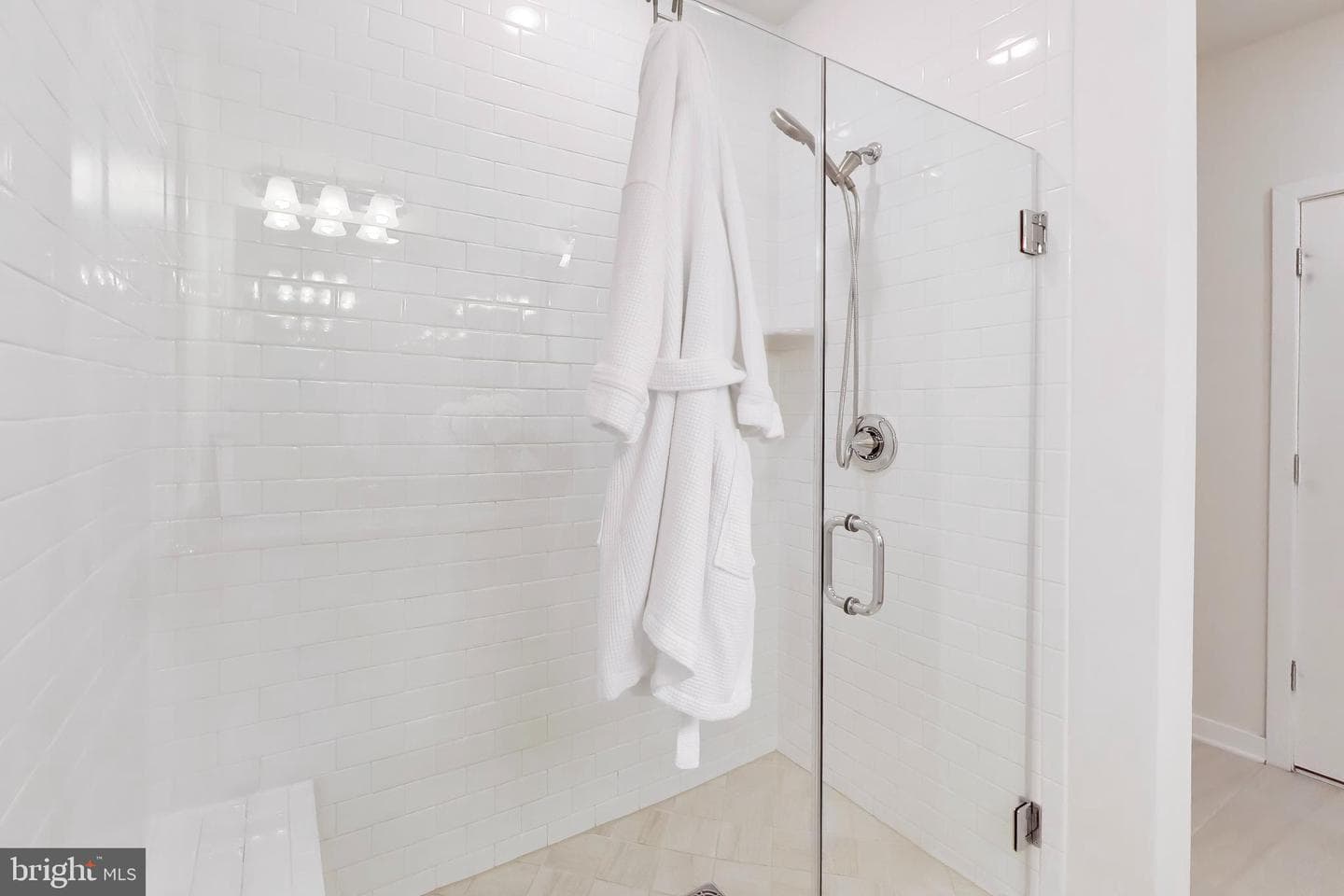 3985 Norton Place #206 photo 17