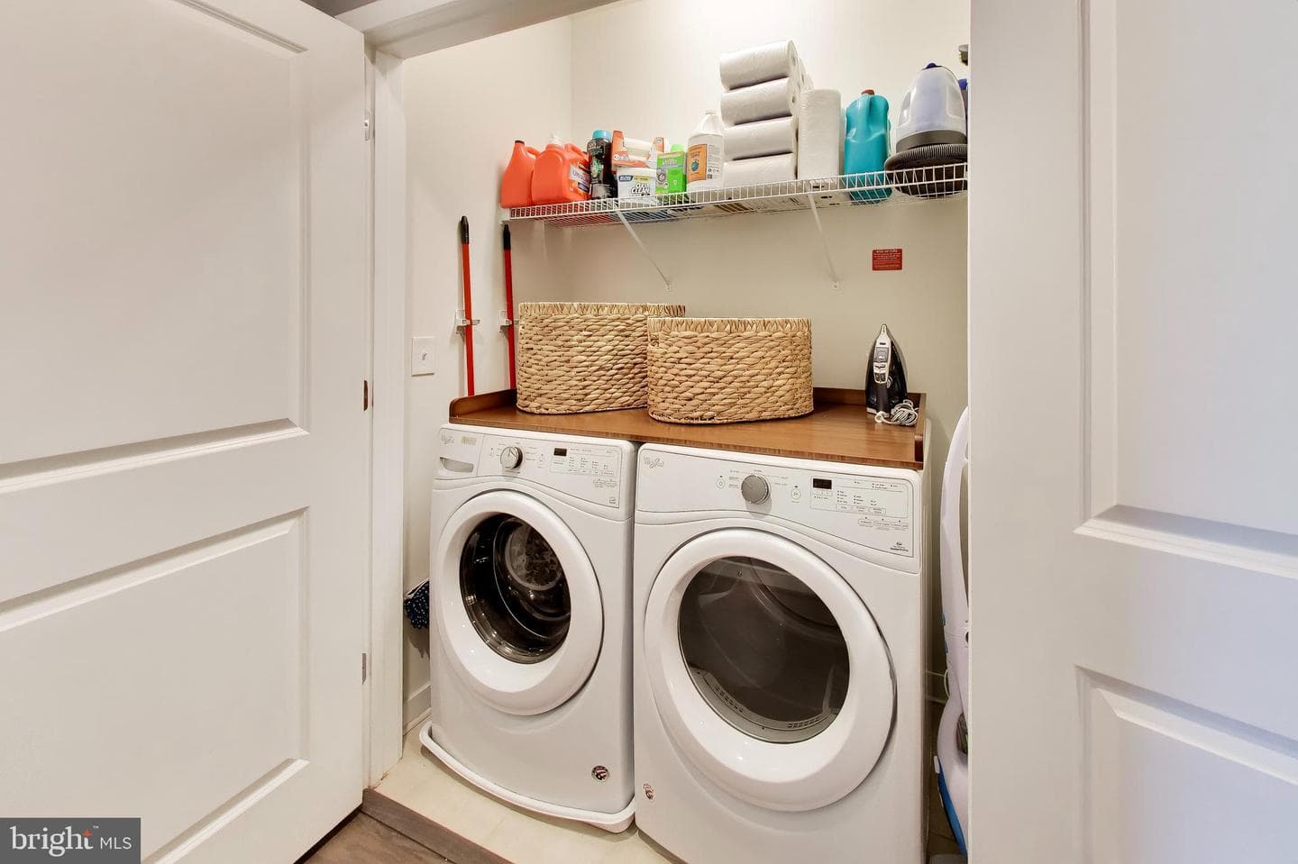 3985 Norton Place #206 photo 25
