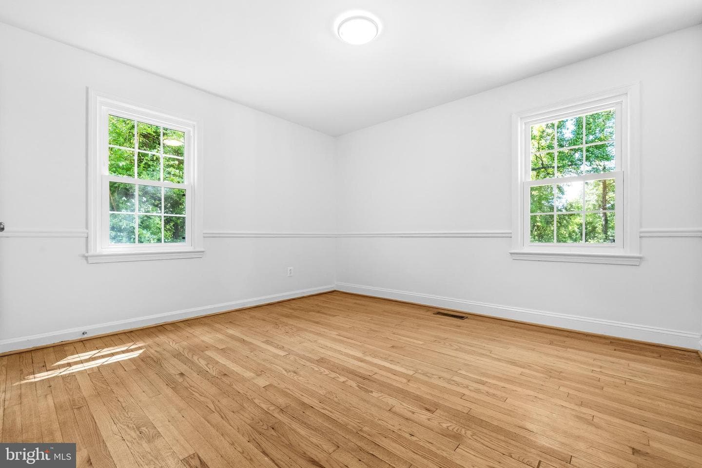 10705 Oak Pl photo 15